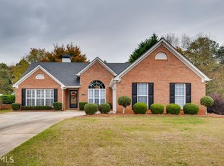 6341 Marble Head Dr, Flowery Branch, GA 30542