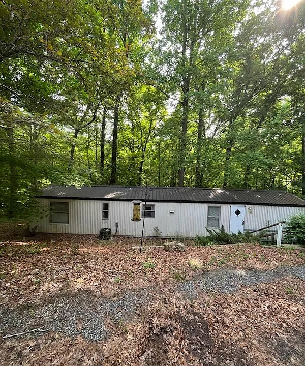 119 Alexander Ln