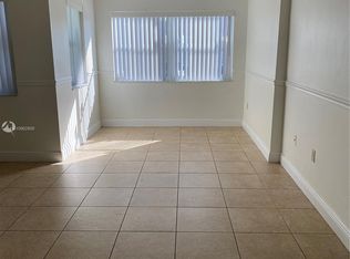17740 NW 67th Ave #K15, Hialeah, FL 33015
