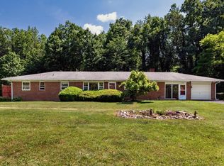 245 Crimora Mine Rd, Crimora, VA 24431