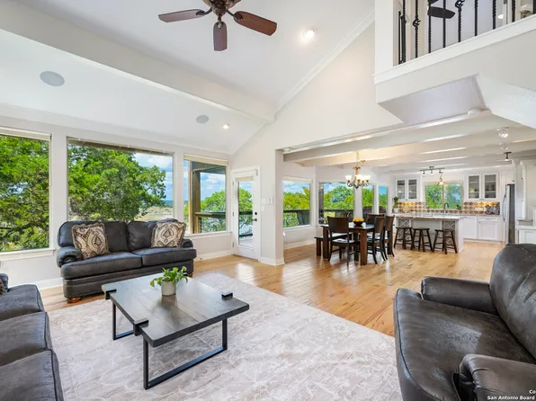 361 Riviera Dr., Canyon Lake, TX 78133