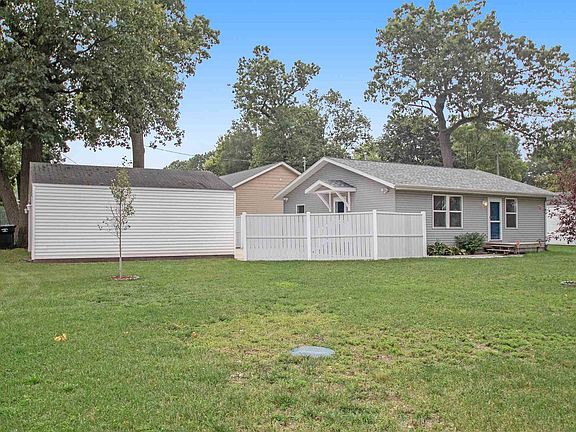 3rd image of 55515 Brink Ave