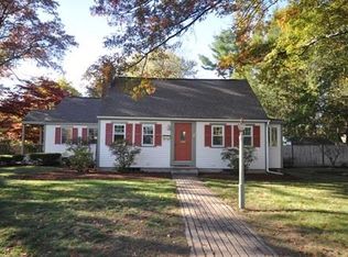 23 Lane Ave, Bedford, MA 01730