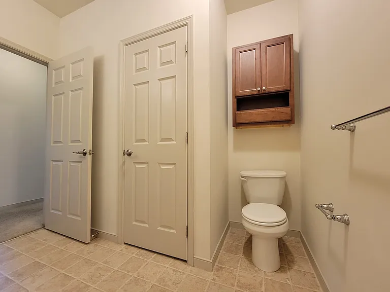 1971 Shady Oak Dr — Photo 20