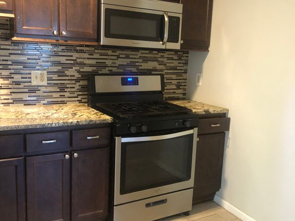 147 Henry St Unit 4
