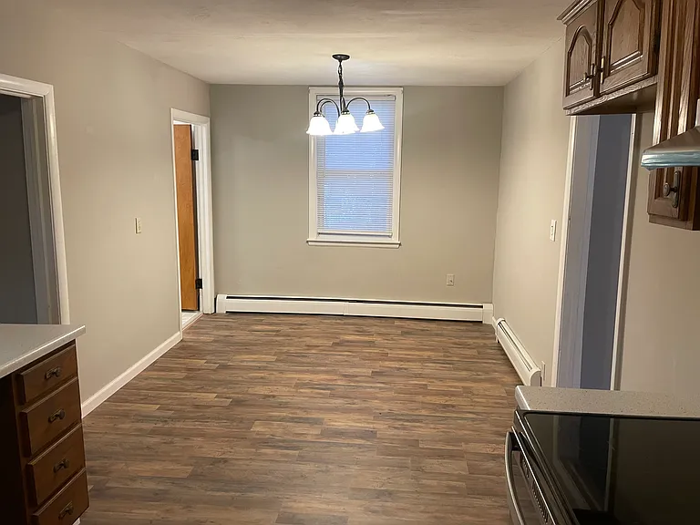 426 Burritt St #2 — Photo 9