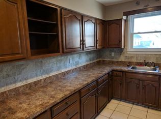 38 Swallow St, Pittston, PA 18640