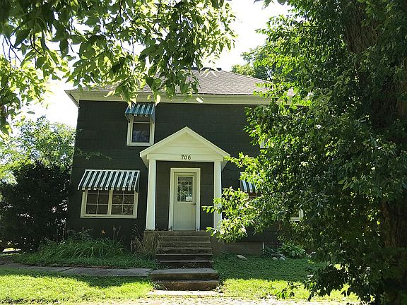 706 S Broadway Ave Urbana