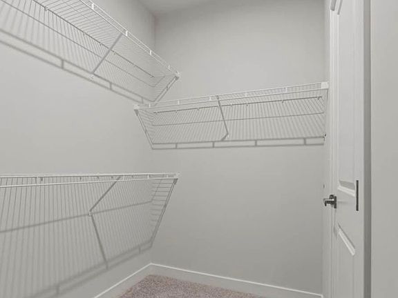 5th image of 2837 Statesville Ave