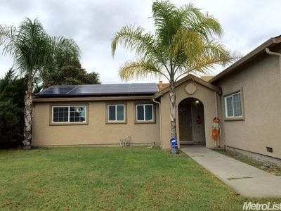 16700 Lewis Cir, Delhi, CA, 95315