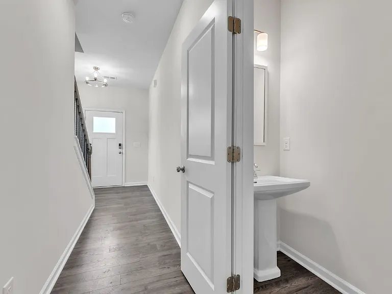 909 Cherry Plum Dr — Photo 3