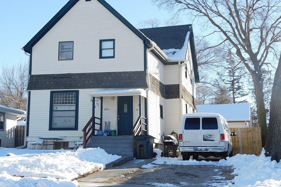 2nd image of 6711 Starr St