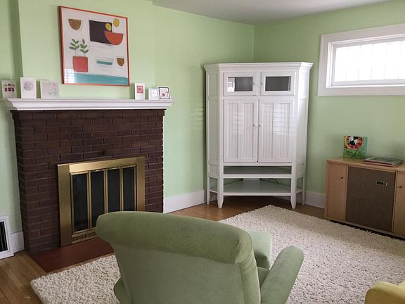 2nd image of 522 Archer Ave