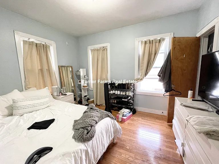 44 Ward St #2 — Photo 13