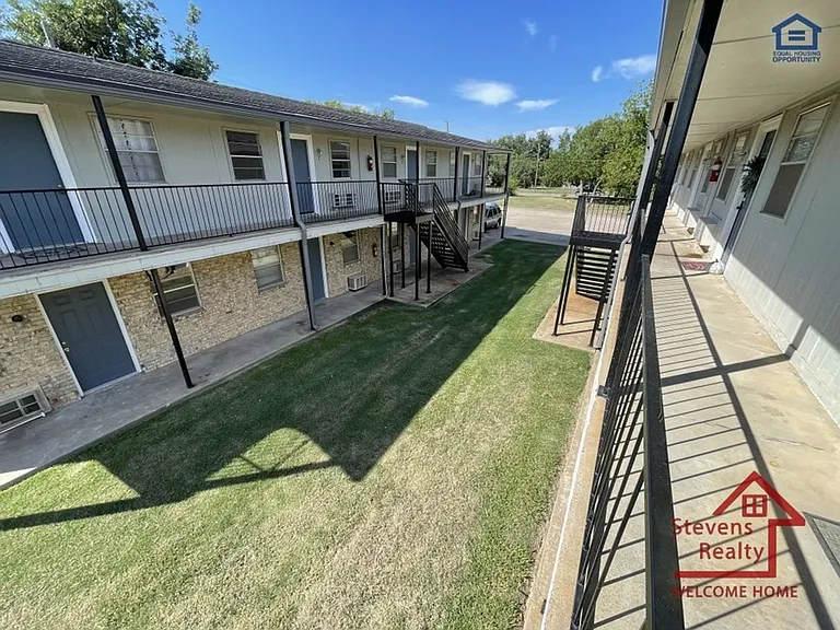 Amber Apartments — Photo 48