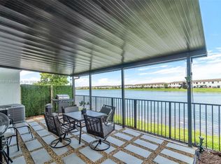 10057 SW 231st Ln, Miami, FL 33190