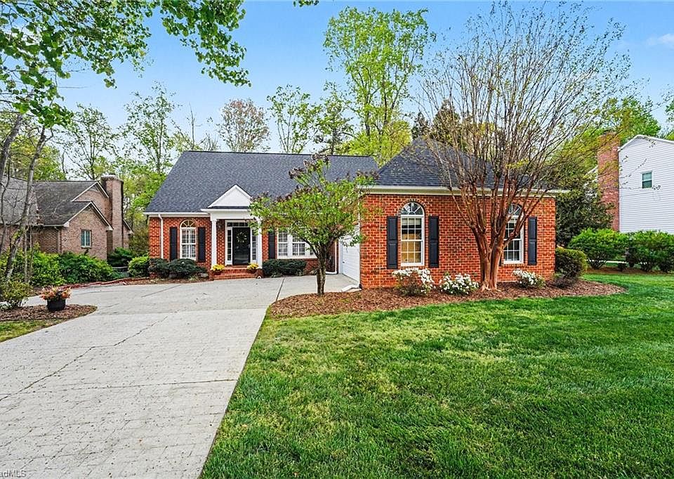 1st image of 2618 Turtle Creek Rd