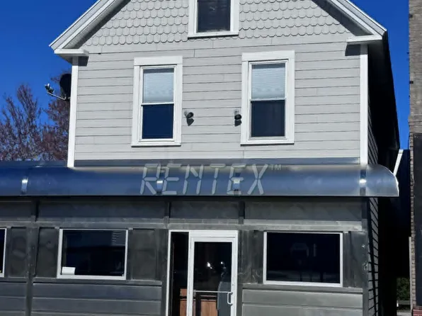 12 Main St, Lisbon, ME 04252