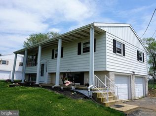12485 Lucky Rd, Brogue, PA 17309
