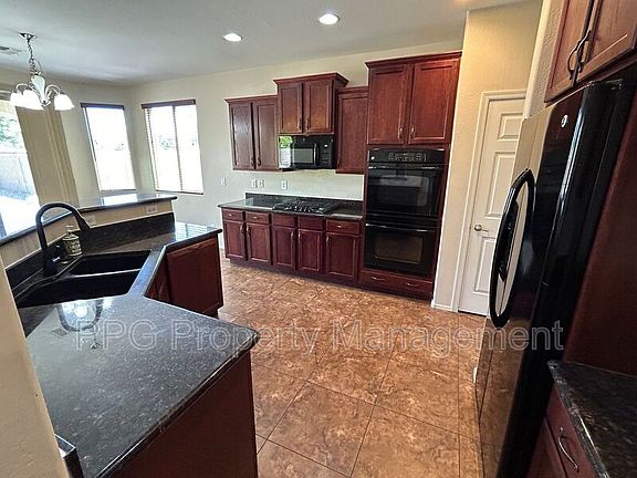 3rd image of 15060 W Georgia Dr