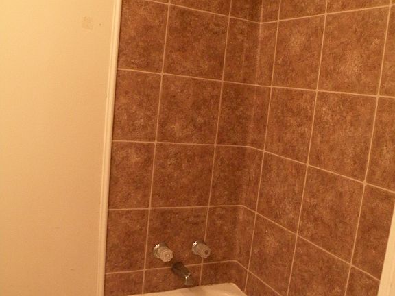 5th image of 2208 S Garfield St