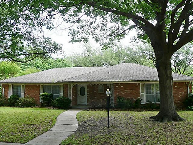 1st image of 7905 Hillfawn Cir