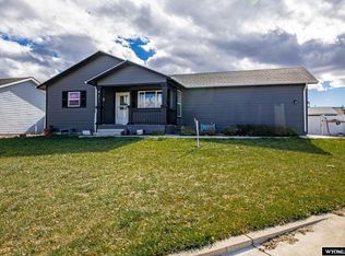 6415 Squash Blossom Rd, Casper, WY 82604