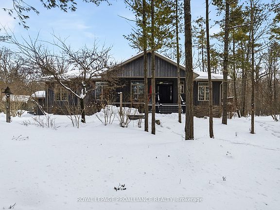 2nd image of 602 Elmbrook Rd