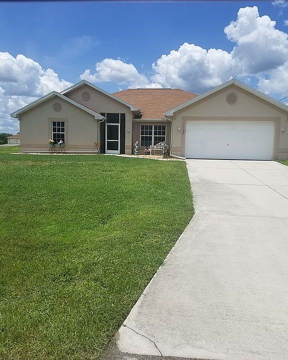 1st image of 1137 NW 12th Ln