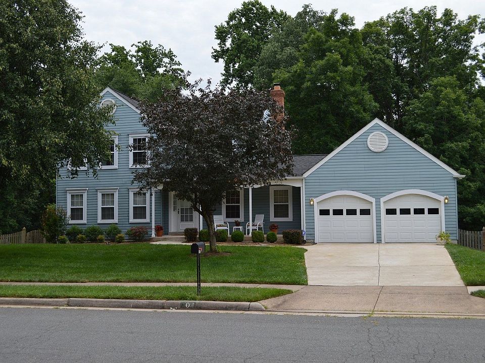 For Sale: 802 Potomac Ridge, Sterling, VA 20164