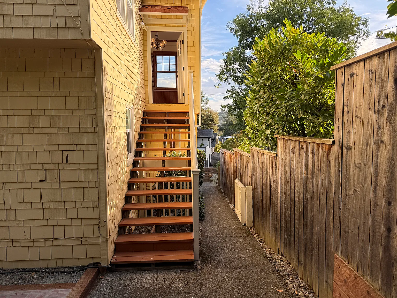 5 Melville Ave — Photo 2