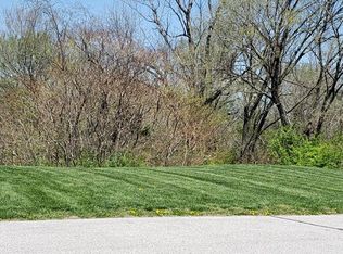 1682 Essex Way, O'Fallon, IL 62269