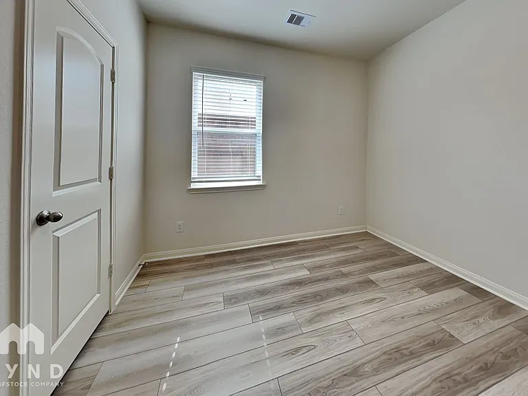 480 Lone Rider Dr — Photo 14