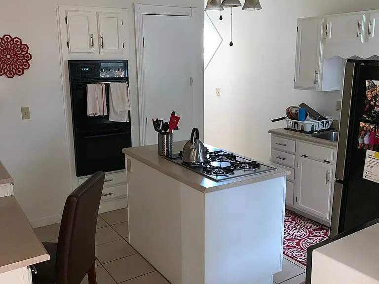 3730 Drakewood Dr — Photo 11