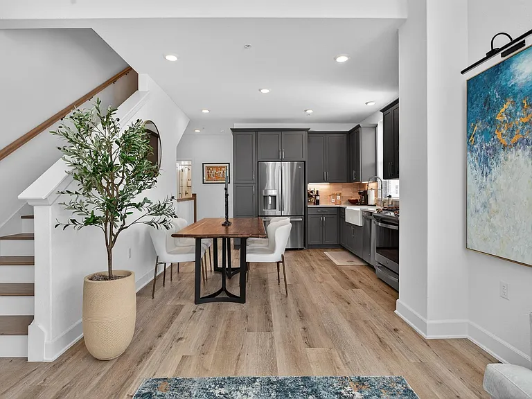 4206 Margarita St — Photo 1
