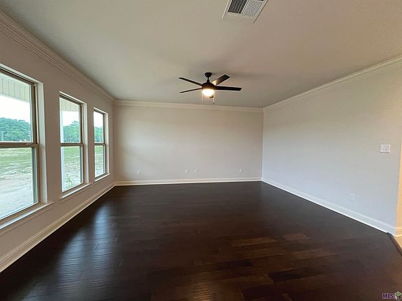5th image of 26072 Purdy Ave
