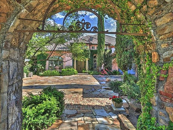 2nd image of 6709 Laurel Valley Dr