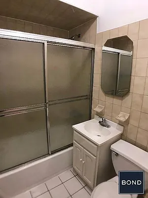 Rented by Bond New York | media 36