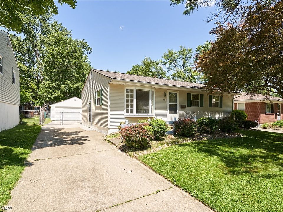 1st image of 1056 Endicott Dr