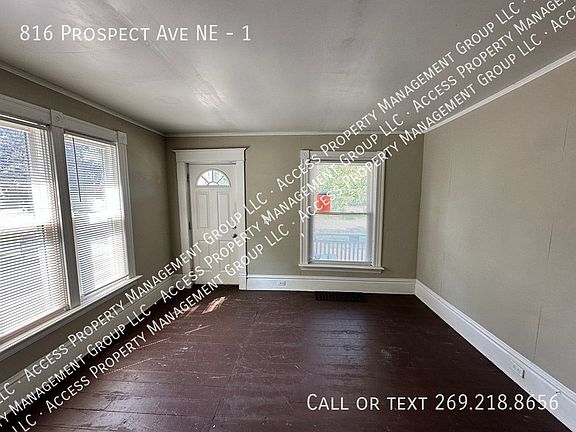 5th image of 816 Prospect Ave NE #1