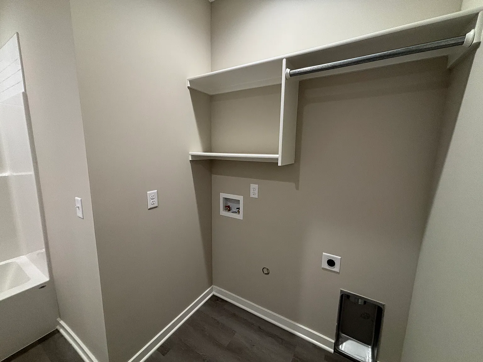 3 bed, 1200 sqft, $1,425 — Photo 3