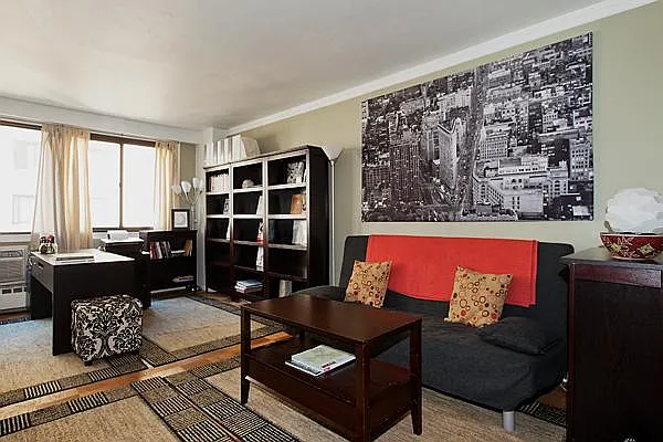 Sold by Akam Sales and Brokerage | media 1