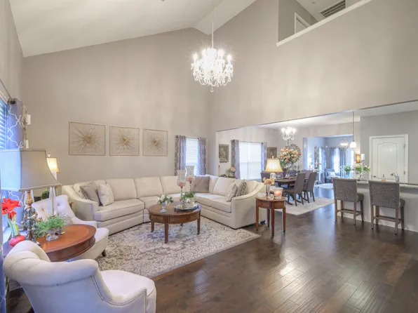 1051 Chatsworth Dr, Old Hickory, TN 37138