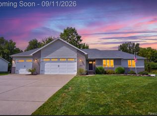8035 Steven Pkwy, Mount Morris, MI 48458