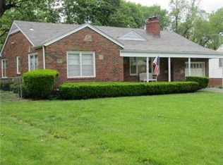 2200 N 43rd Ter, Kansas City, KS 66104