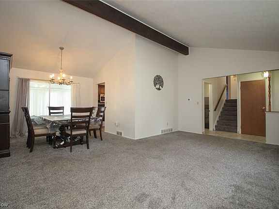4th image of 3814 Allenwood Dr SE