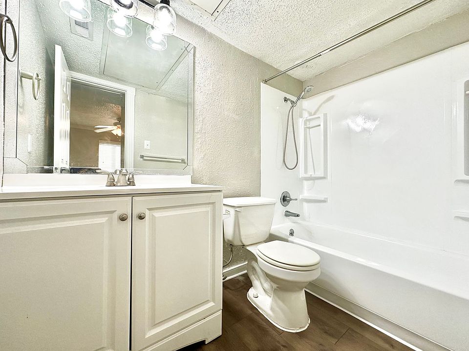 Waters at Barton Creek Apartments 2611 Bee Caves Rd Austin TX Zillow