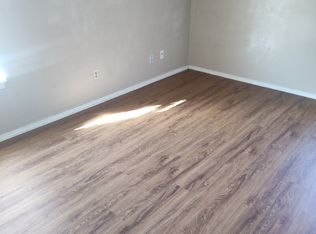 445 Dollins St, Cedar Hill, TX 75104