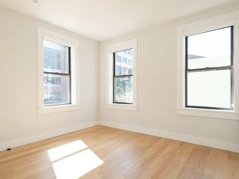 4, 8, 12 Elko Street — Photo 12
