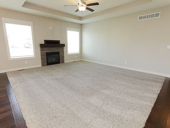 5th image of 2009 NW Woodbury Dr